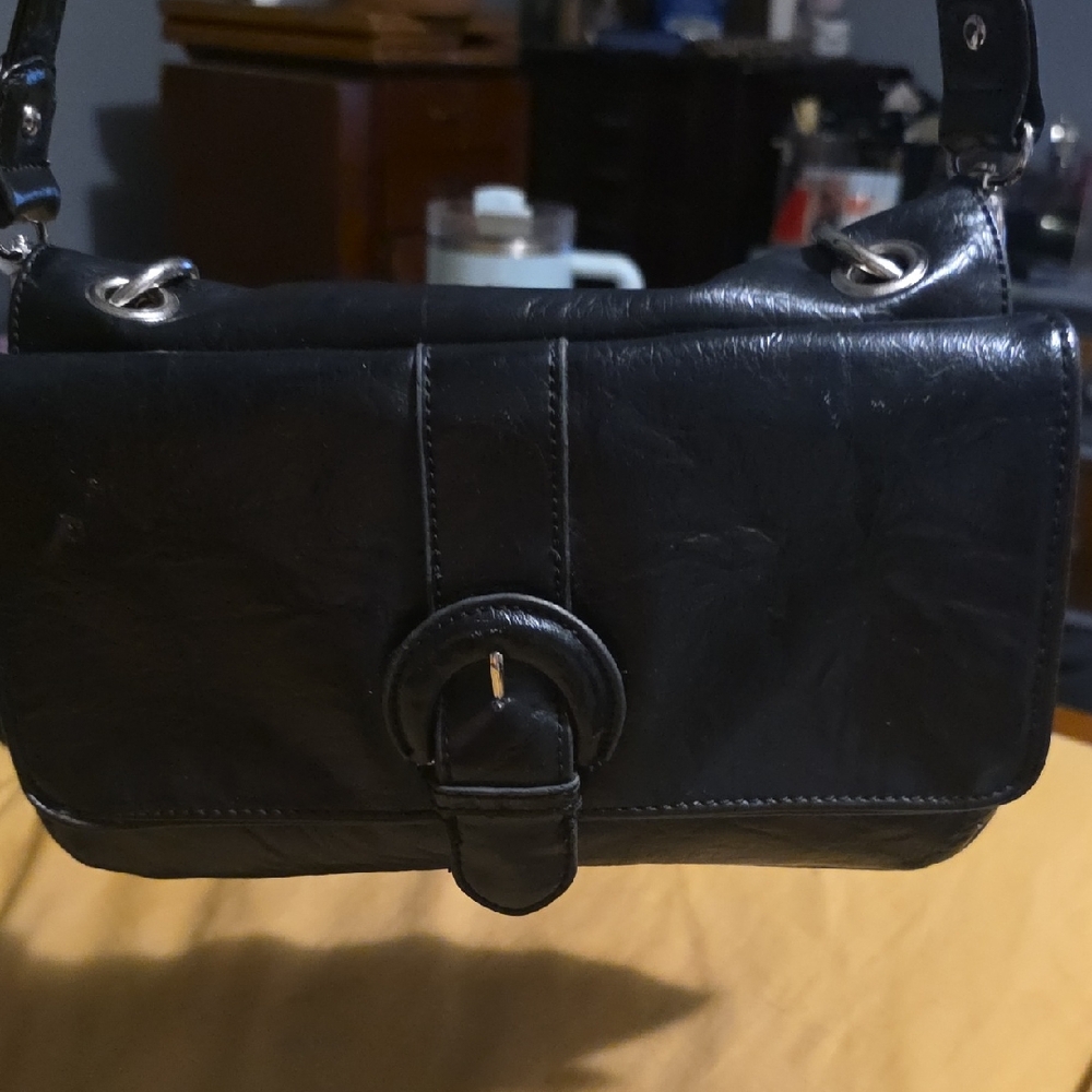 mark. Black Leather Shoulder Bag